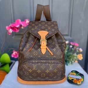 💝BEAUTIFUL 💝LOUIS VUITTON Backpack GM